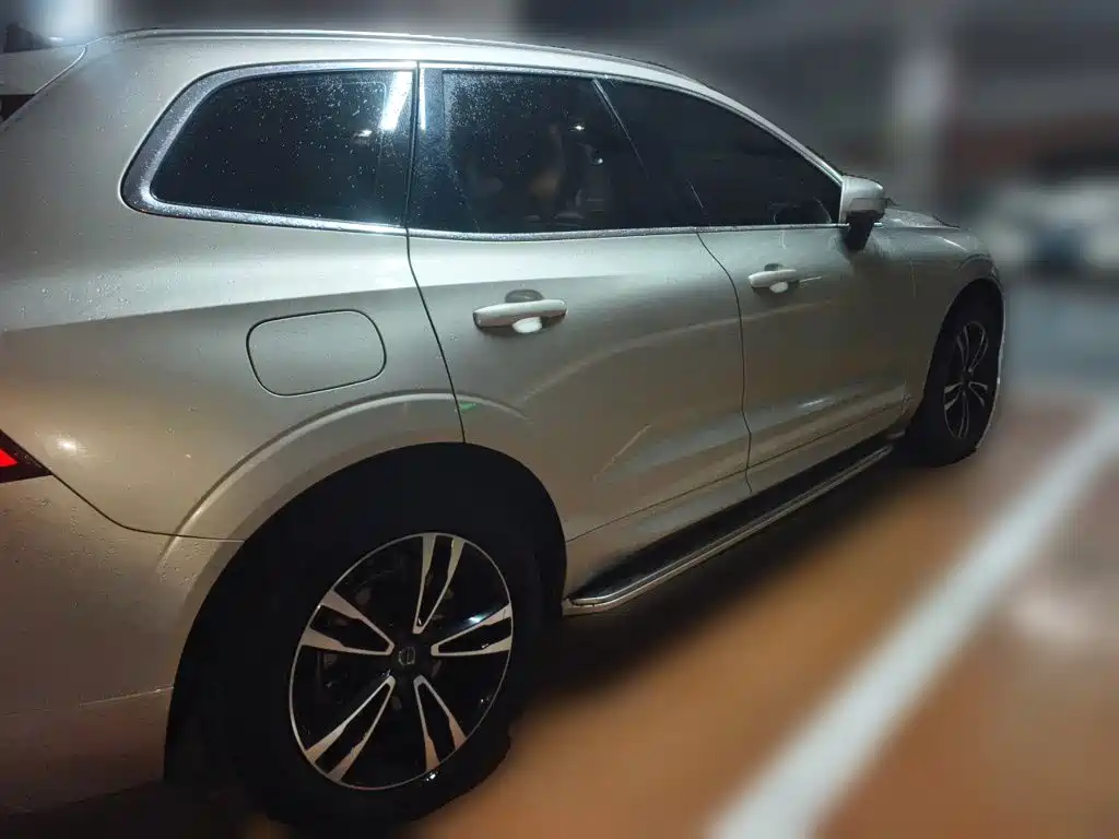 Volvo XC60 — миниатюра 6