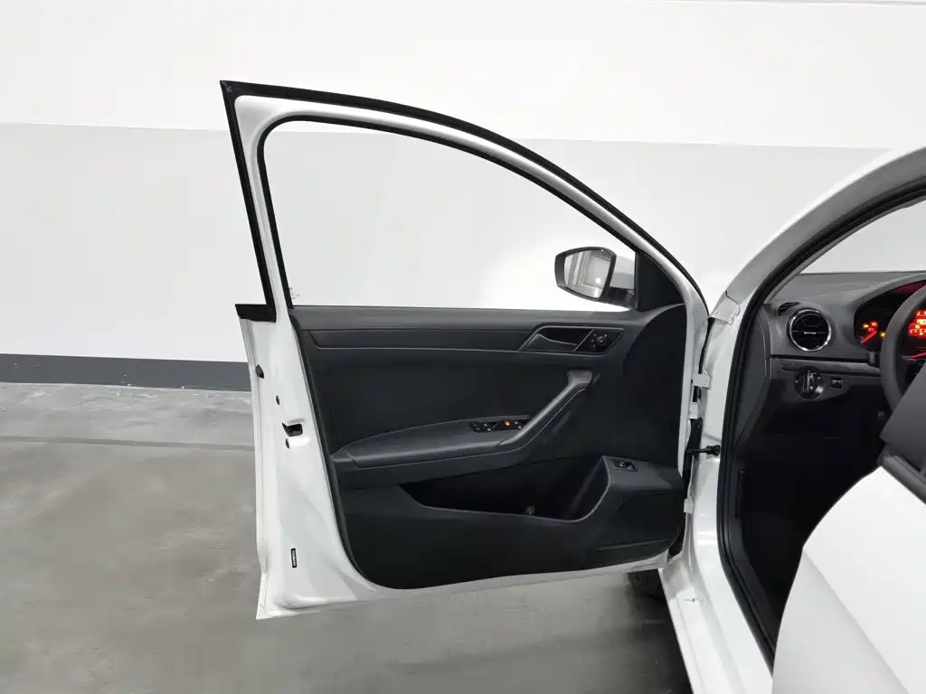 Jetta VA3 — миниатюра 8