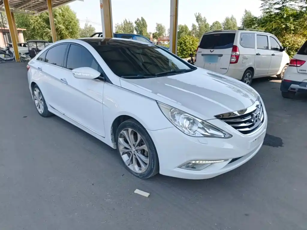 Hyundai Sonata — миниатюра 4
