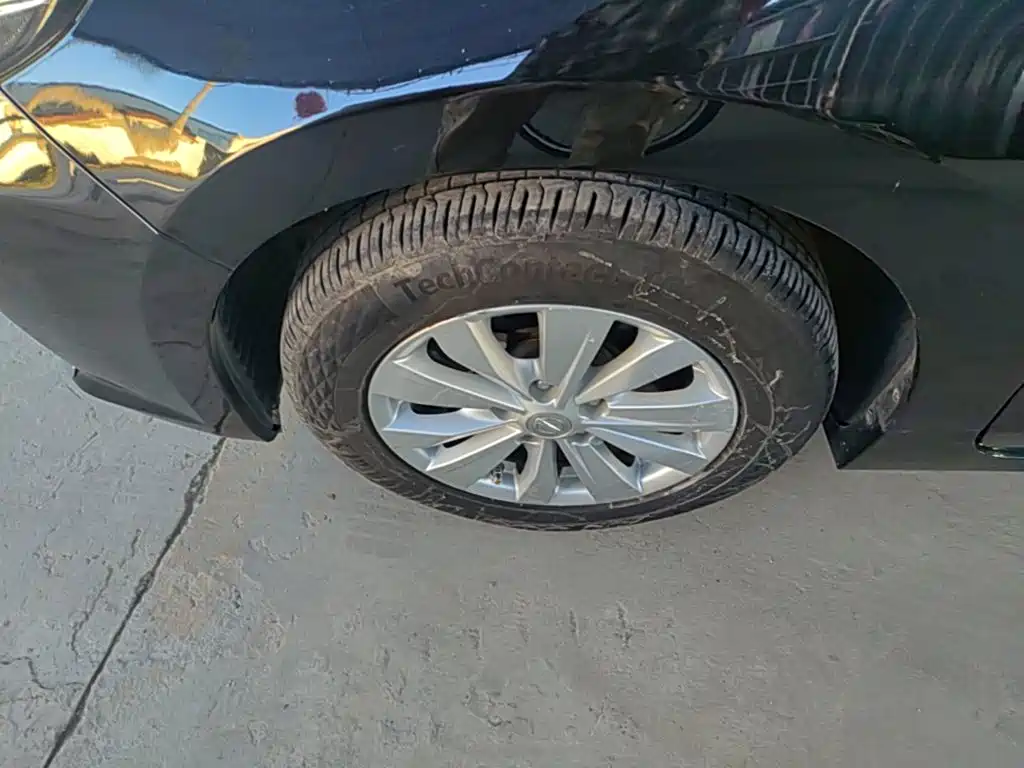 Nissan Teana — миниатюра 23