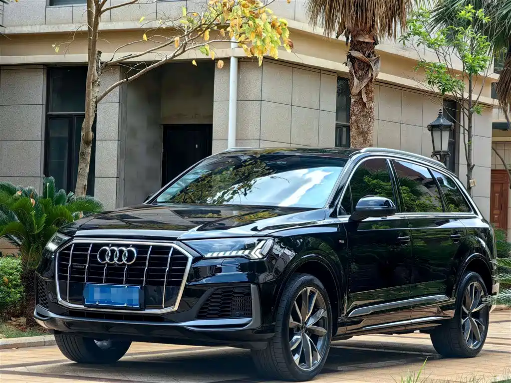 Audi Q7 2023