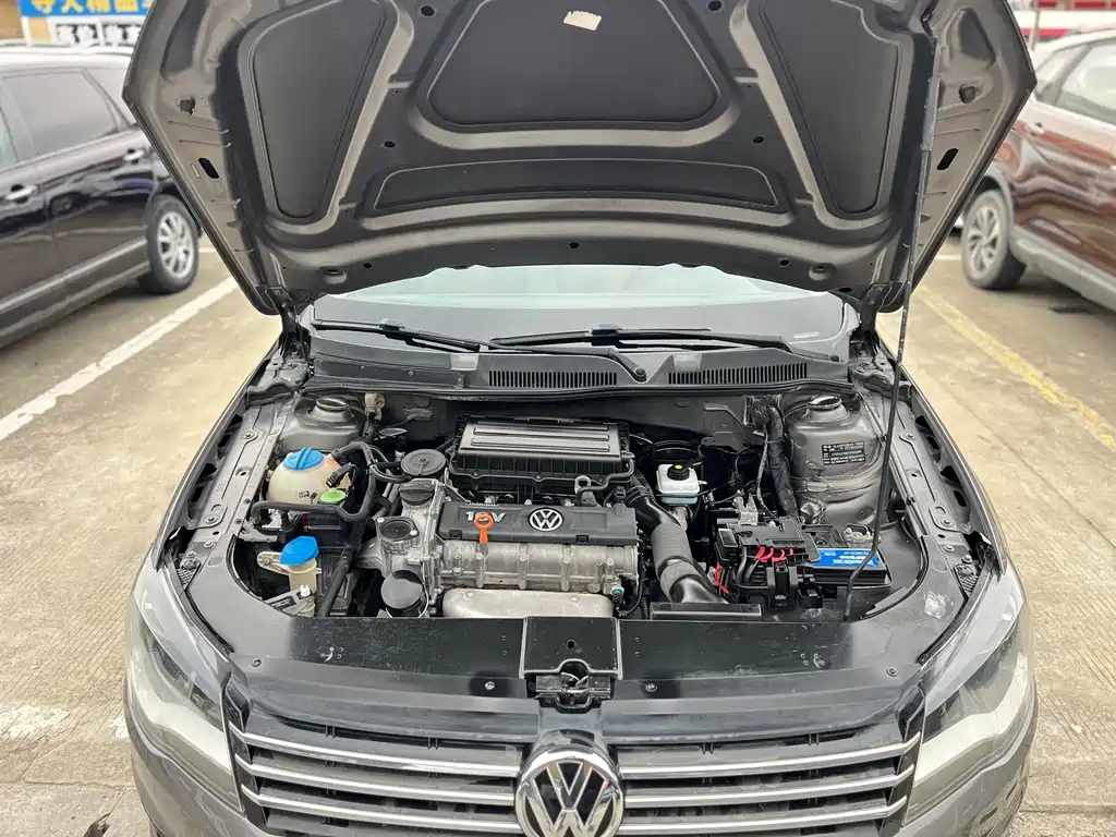 Volkswagen Bora — миниатюра 24