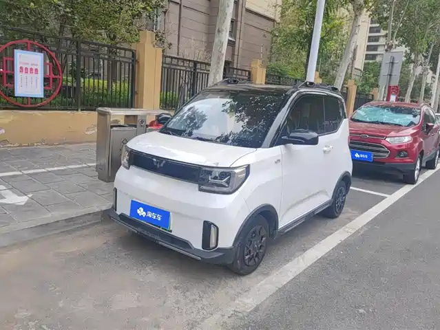 WULING AUTOMOBILE HONGGUANG MINIEV 2023