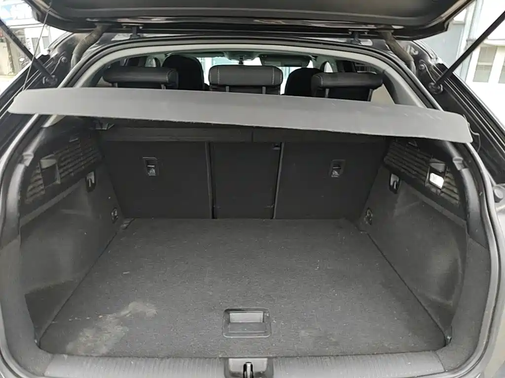 Audi Q2L — миниатюра 19