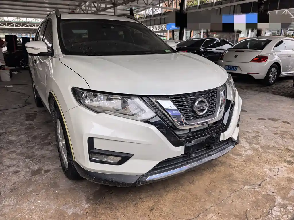 NISSAN QIJUN