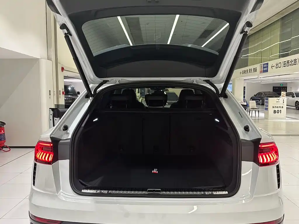 Audi RS Q8 2021 RS Q8 4.0T