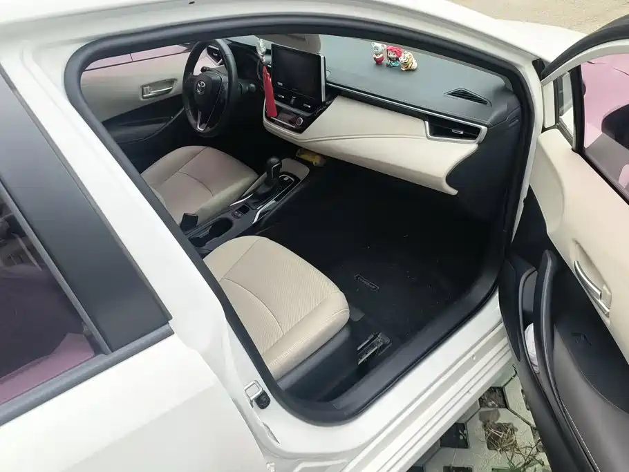 Toyota Corolla — миниатюра 8