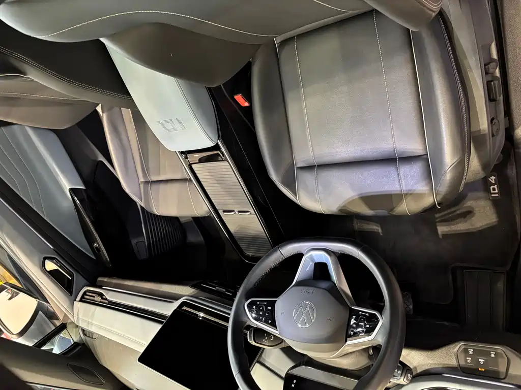 VOLKSWAGEN ID.4 X