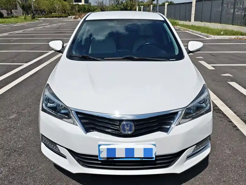 Changan V7 — миниатюра 2