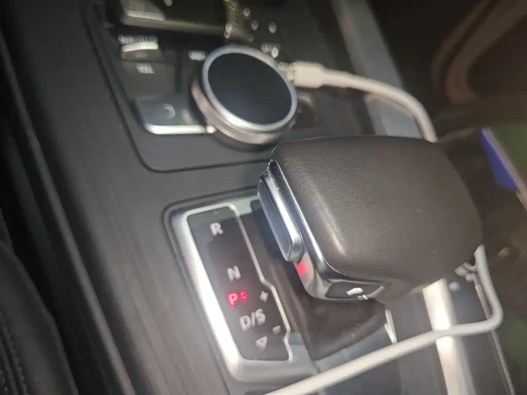 Audi A4L — миниатюра 15