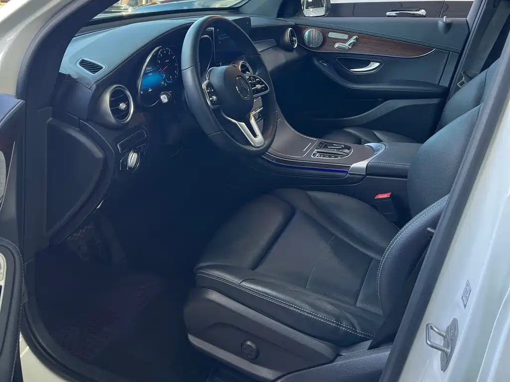 Mercedes-Benz GLC 2021 GLC 300 L 4MATIC
