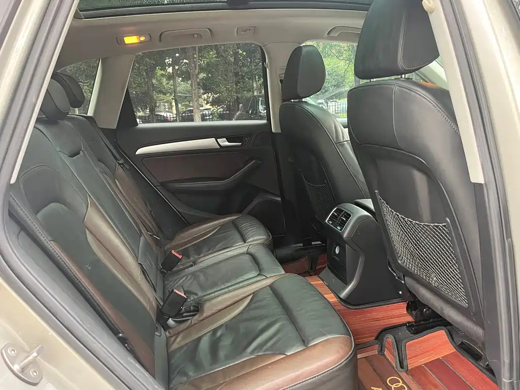 Audi Q5 — миниатюра 12