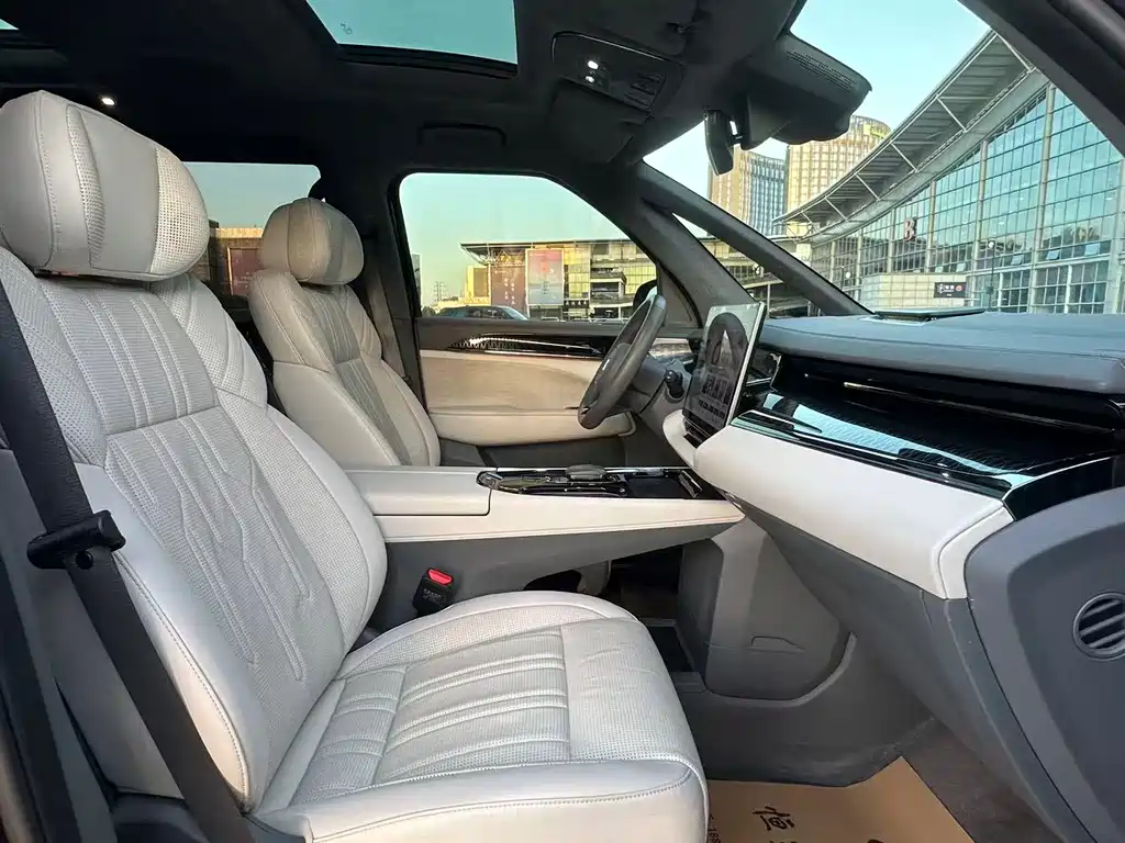 ZEEKR EXTREME KRYPTON 009