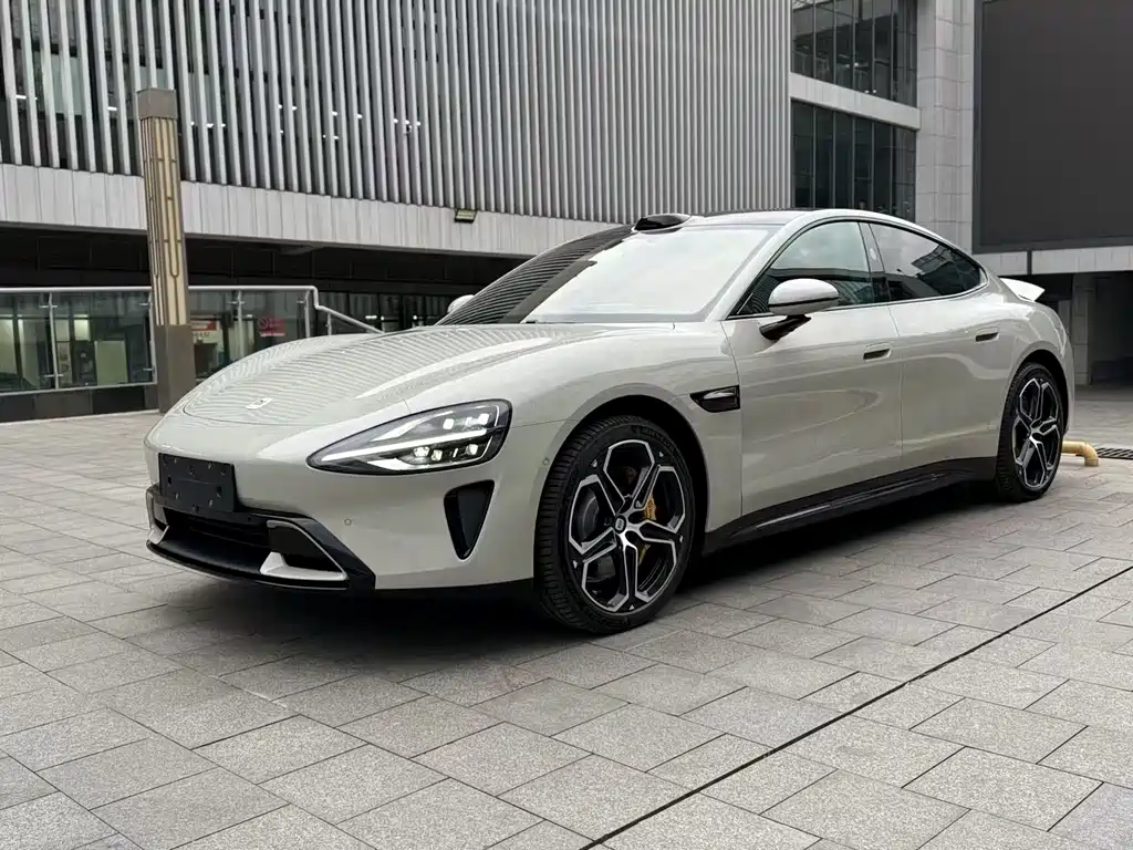 XIAOMI CAR XIAOMI SU7