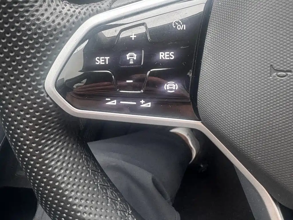 Volkswagen Passat — миниатюра 13