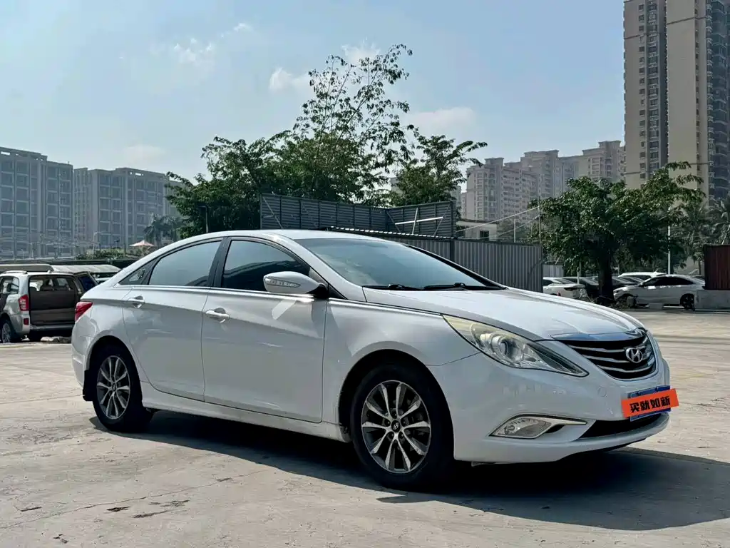 Hyundai Sonata 2013
