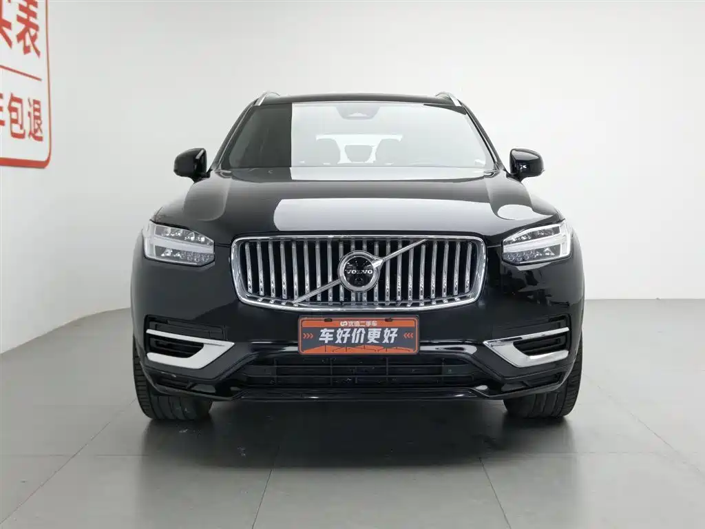 Volvo XC90 2023 T8 RECHARGE Luxury 7 мест