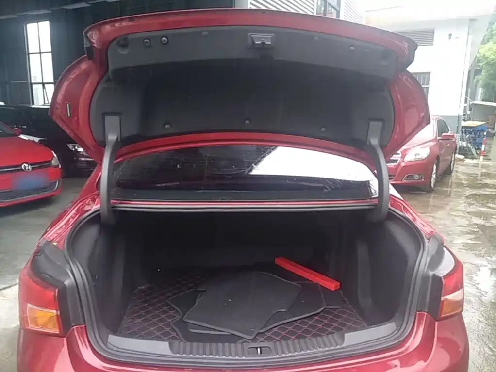 Buick Verano — миниатюра 19
