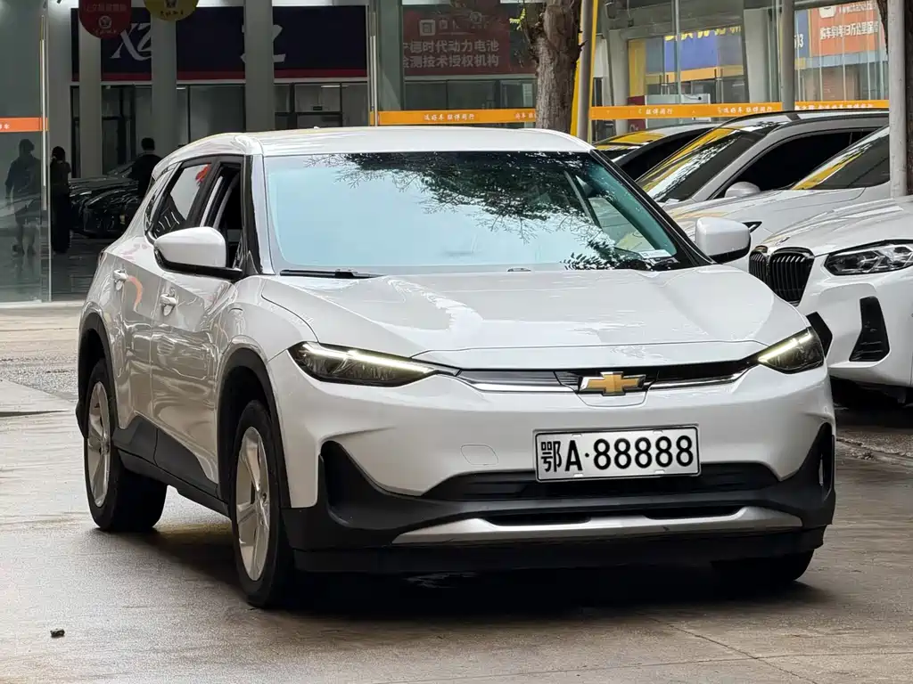 Chevrolet Menlo — миниатюра 3