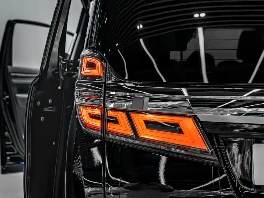 Toyota Vellfire — миниатюра 50