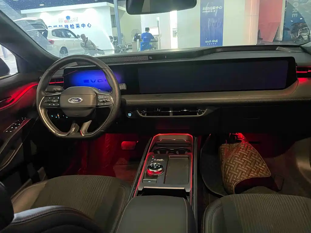 Ford Evos — миниатюра 5