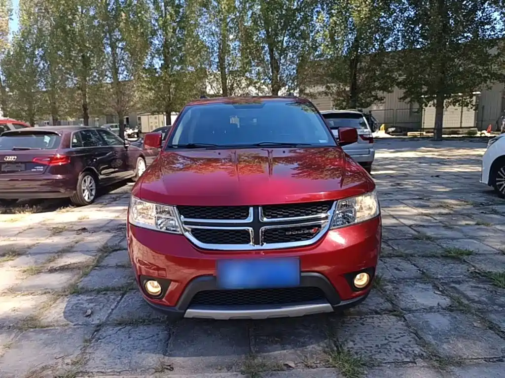 Dodge Journey — миниатюра 3