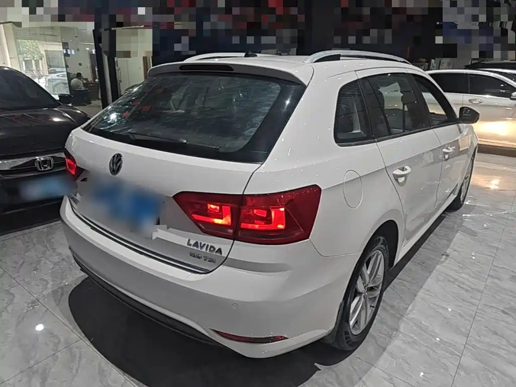 Volkswagen Gran Lavida — миниатюра 7