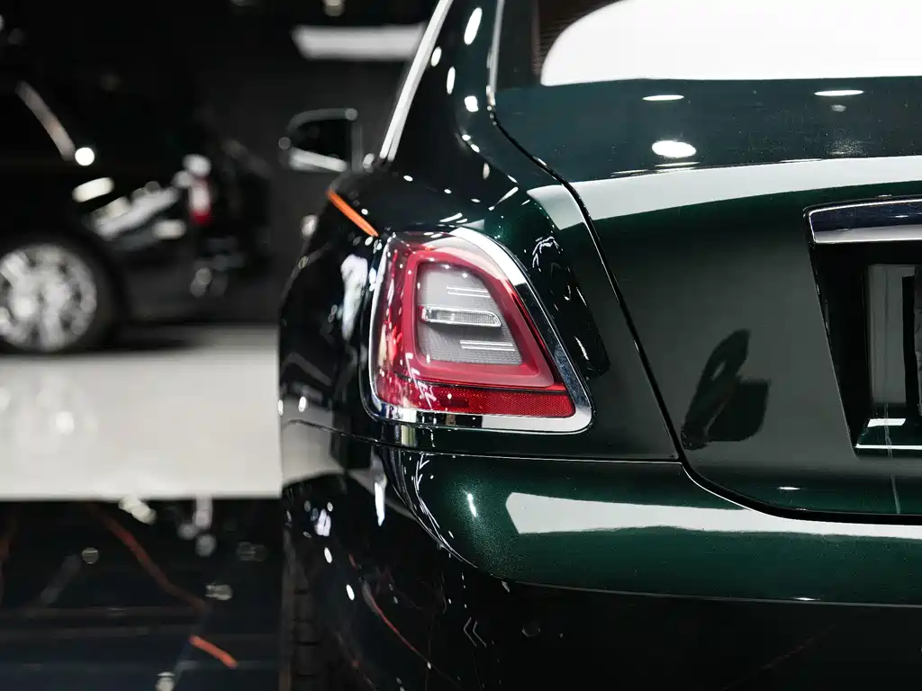 Rolls-Royce Ghost — миниатюра 8