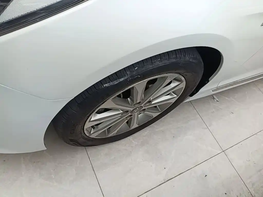 Hyundai Sonata — миниатюра 23