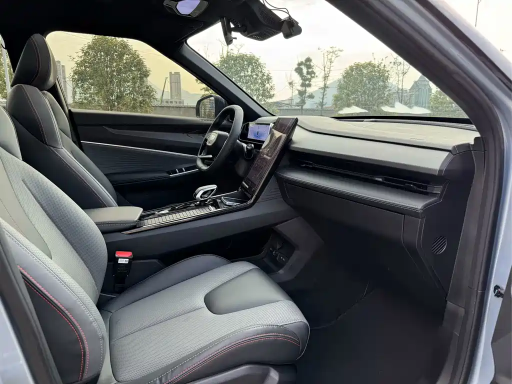 GEELY AUTOMOBILE BOYUE