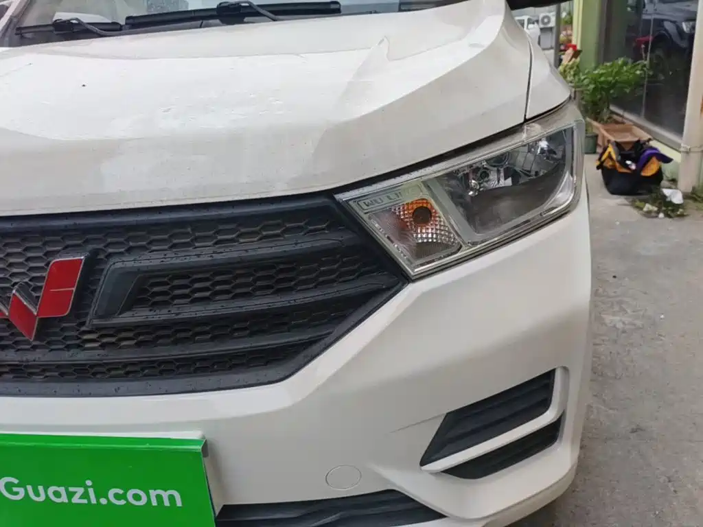 Wuling Hongguang — миниатюра 24