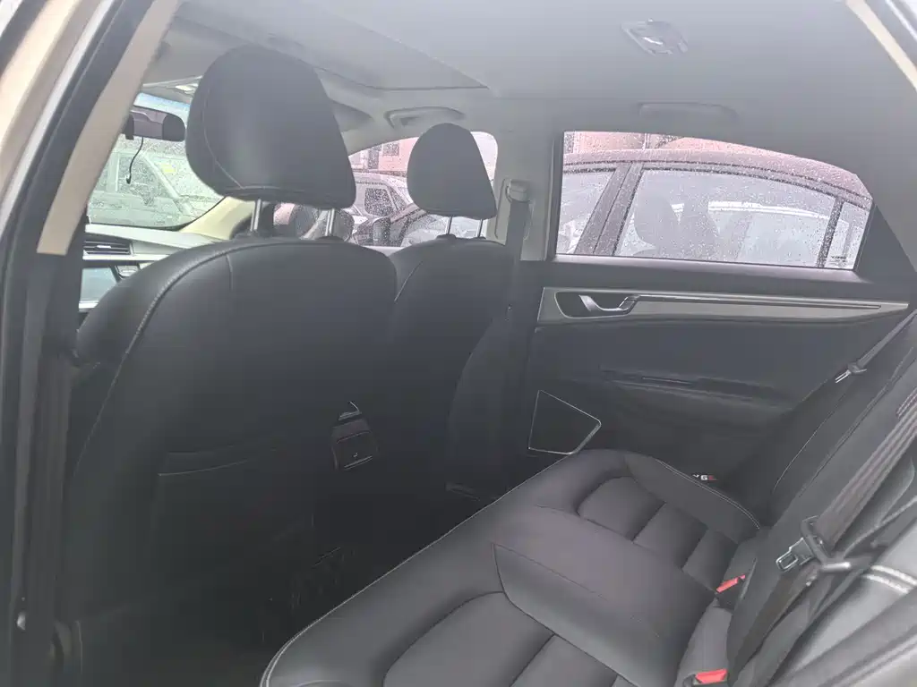 GEELY AUTOMOBILE EMGRAND GL