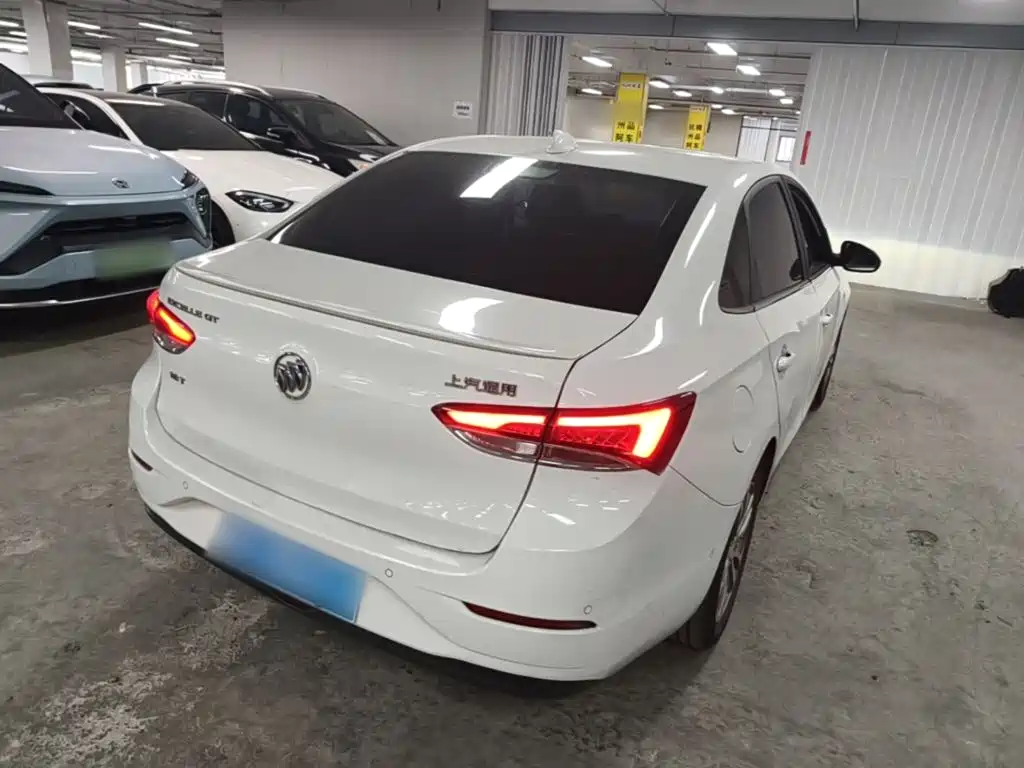 Buick Excelle — миниатюра 7