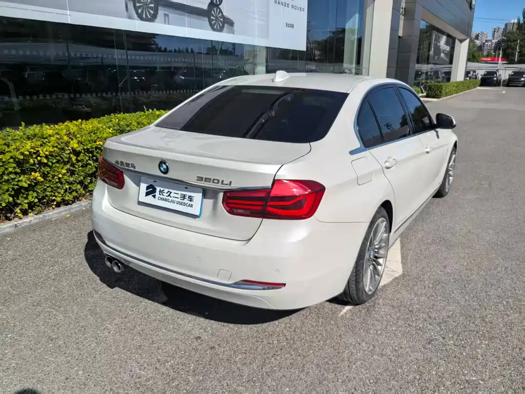 BMW 3 Series — миниатюра 6