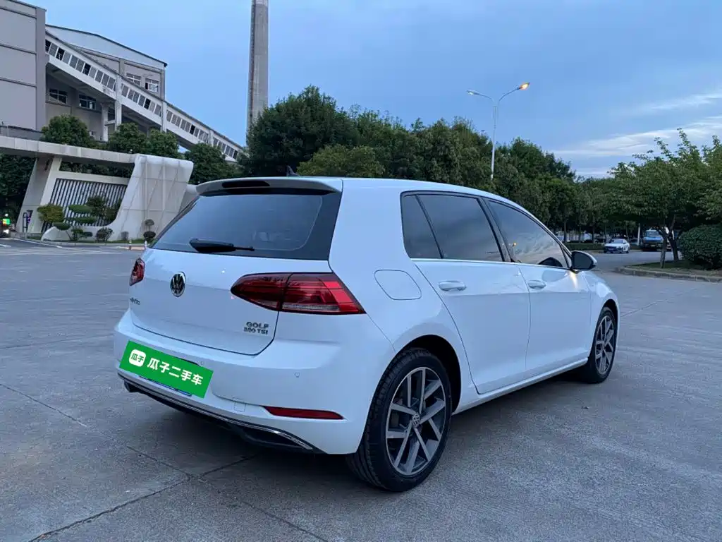 Volkswagen Golf — миниатюра 7