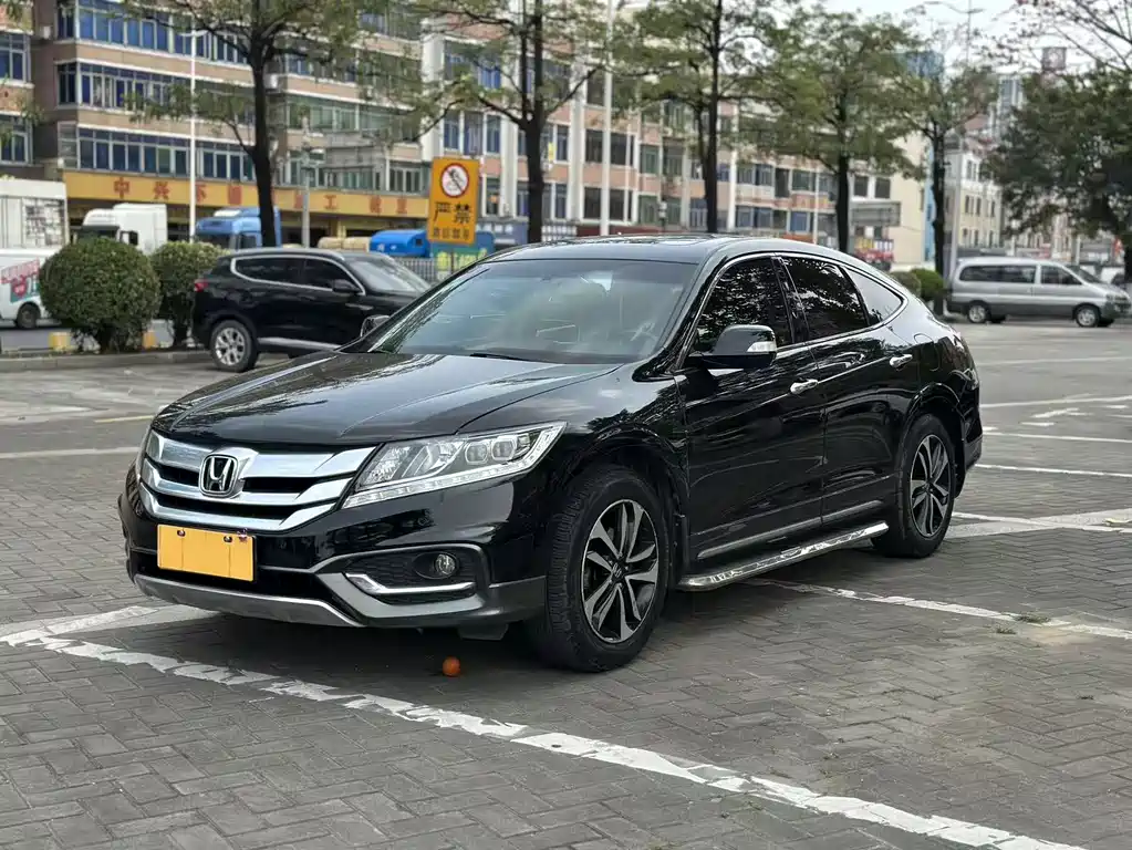 Honda Crosstour 2016