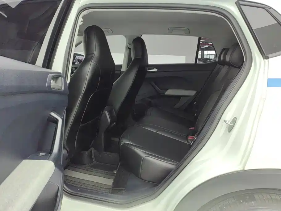 Volkswagen Tharu — миниатюра 11