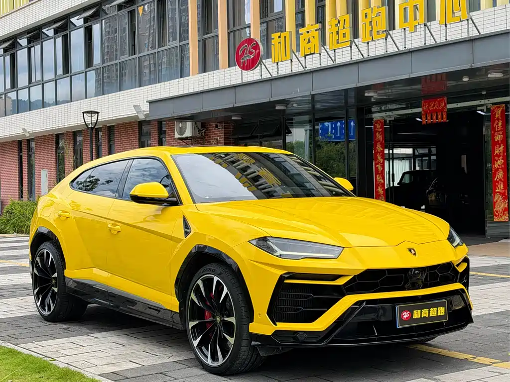 Lamborghini Urus 4.0T V8, фото 3