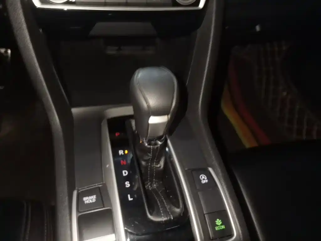 Honda Civic — миниатюра 14