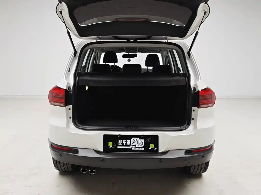Volkswagen Tiguan — миниатюра 11