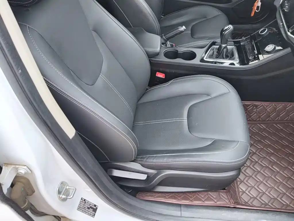 Chery Arrizo 5 — миниатюра 25