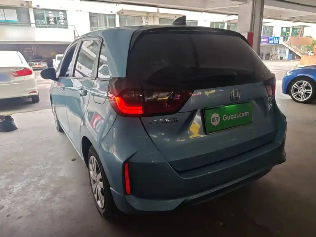 Honda Fit — миниатюра 5