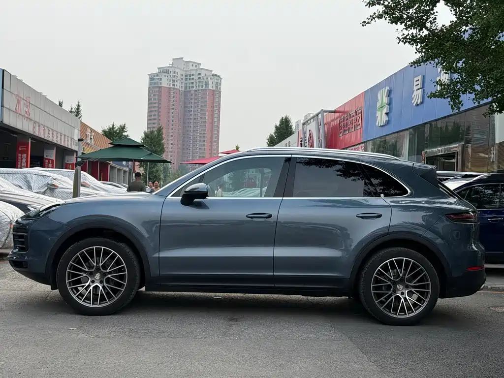 Porsche Cayenne 2018 Cayenne 3.0T