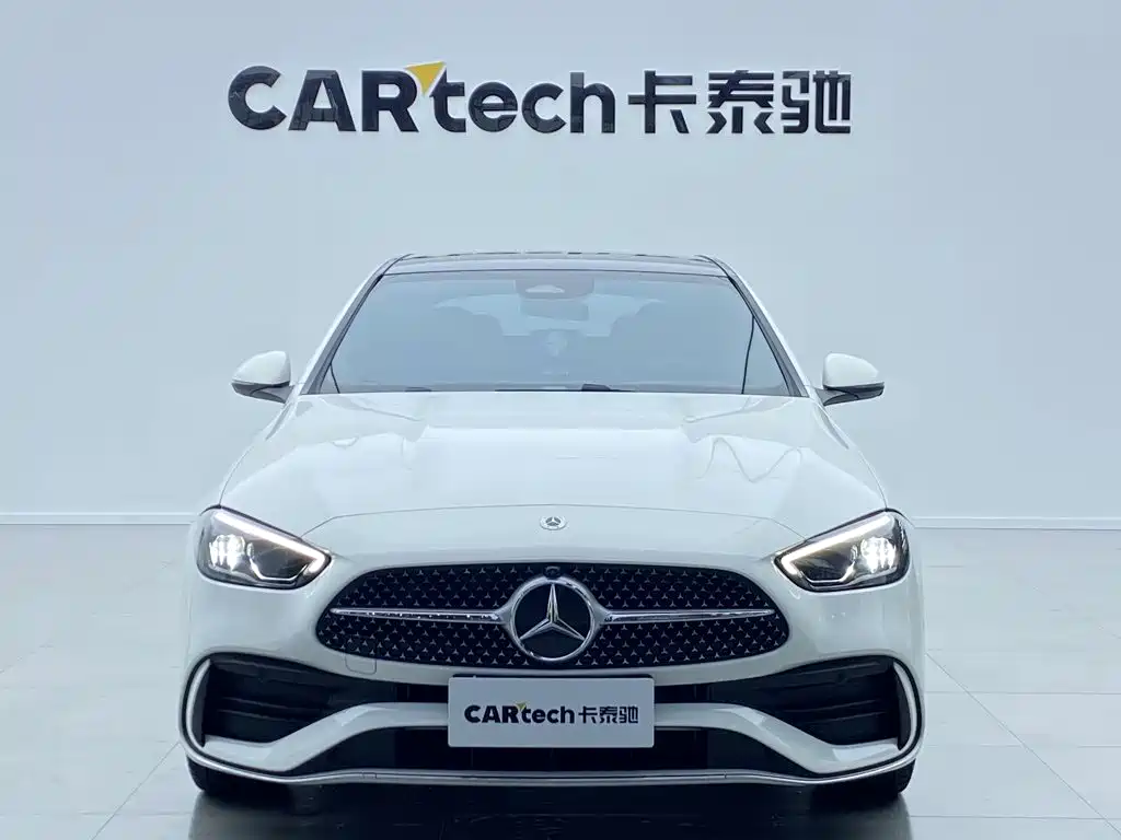 Mercedes-Benz C-Class — миниатюра 2