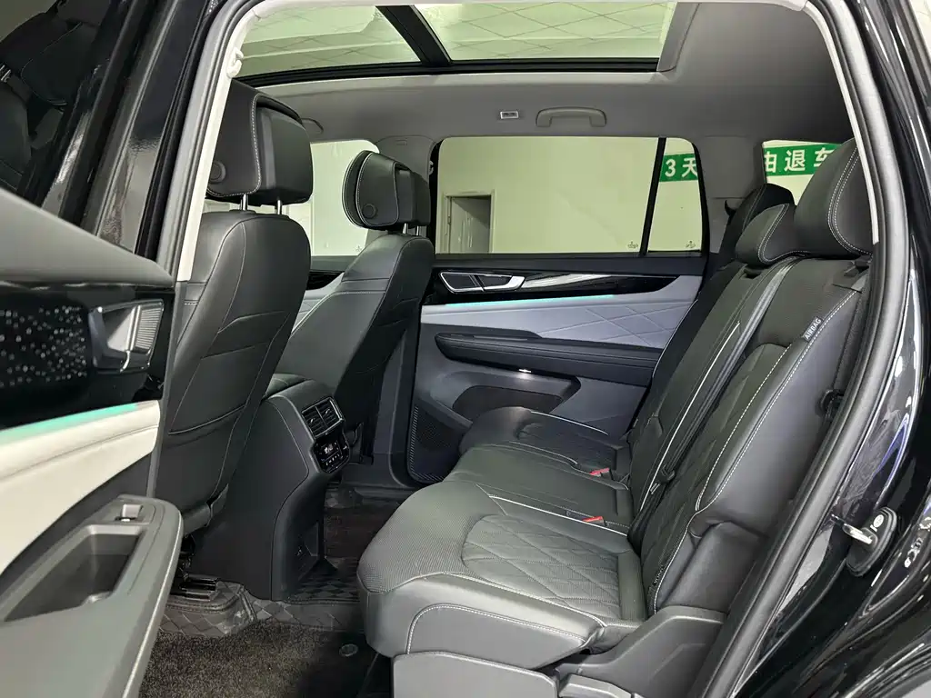 Volkswagen Teramont — миниатюра 6
