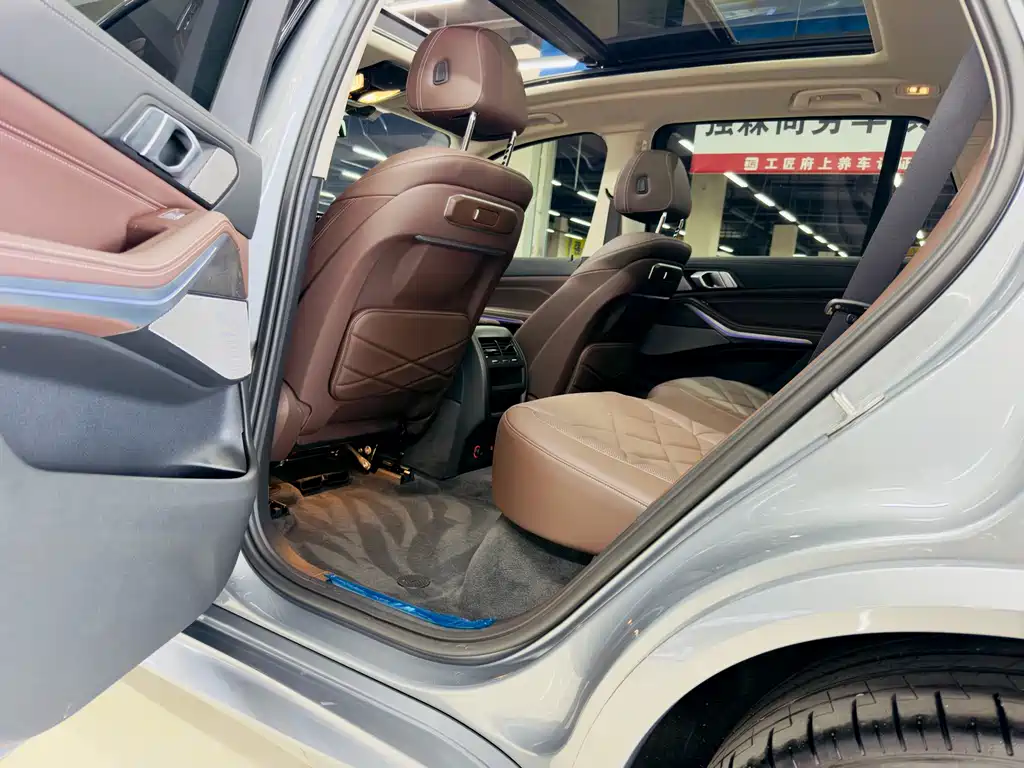 BMW X5 — миниатюра 8