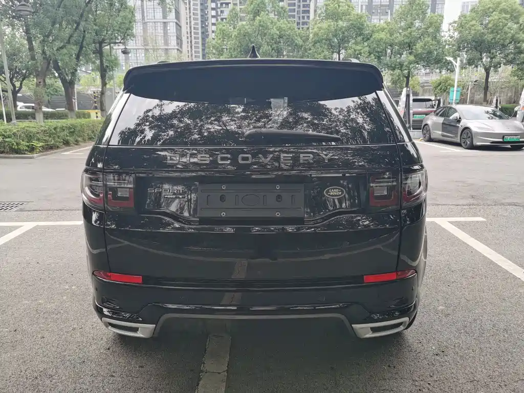 Land Rover Discovery Sport — миниатюра 12