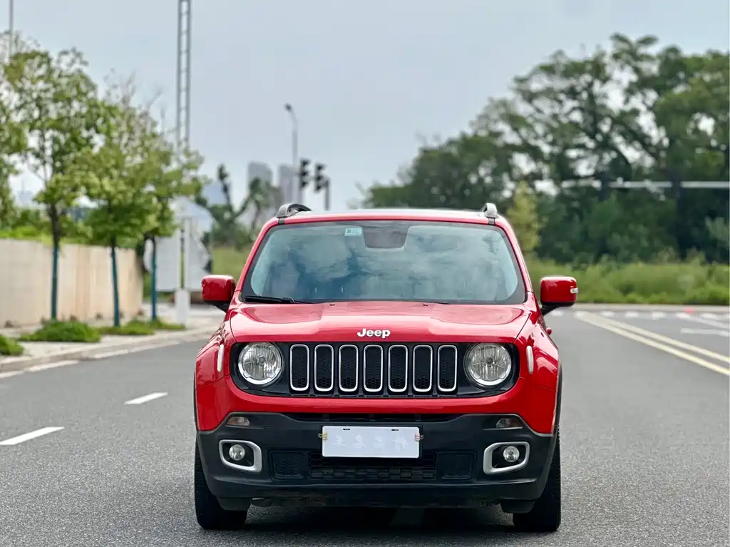 Jeep Renegade — миниатюра 2