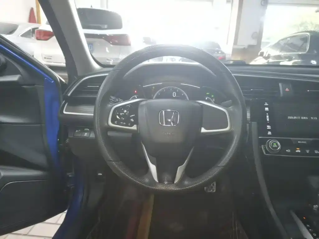 Honda Civic — миниатюра 11