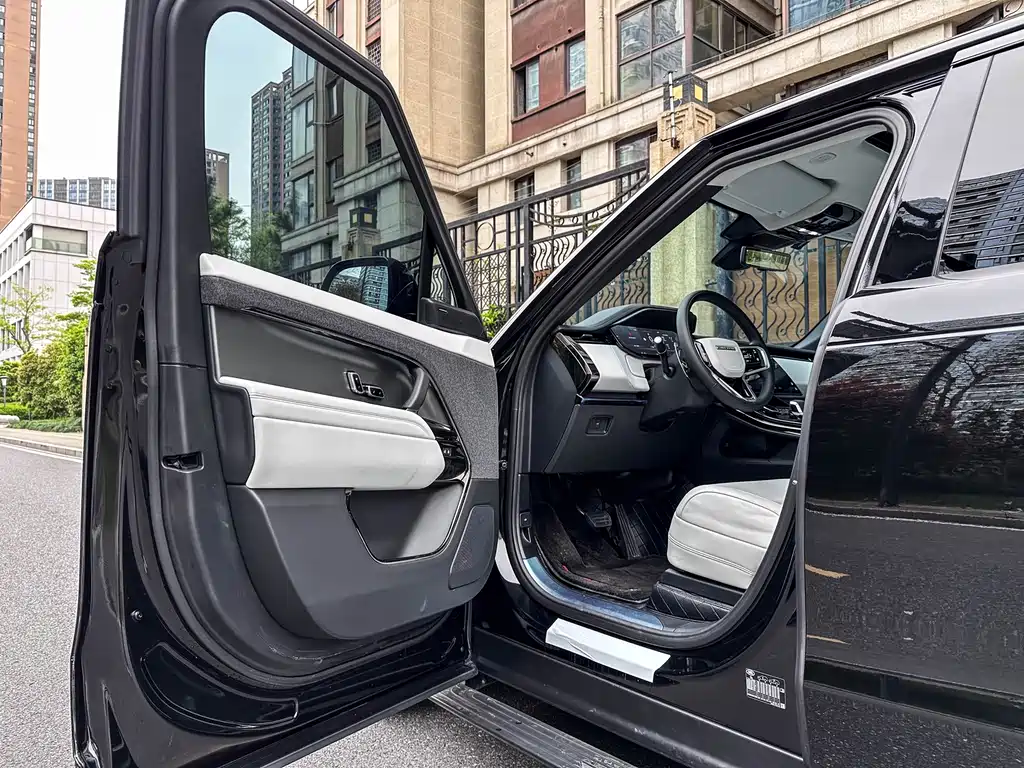 Land Rover Range Rover Sport 2023 360PS S